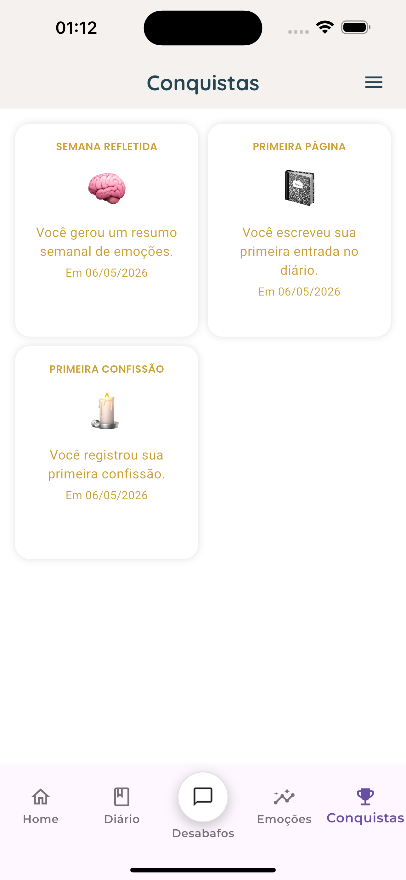 Tela de conquistas do Whispr com badges desbloqueados